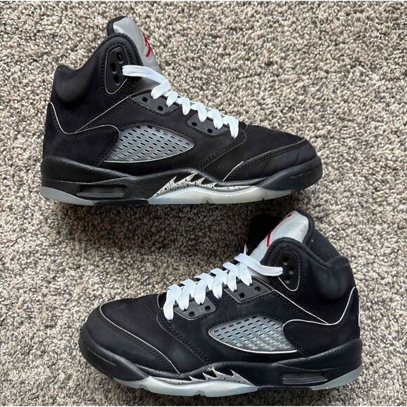 Nike Air Jordan 5 Retro Black Metallic Reimagined Size 4 Youth (Size 5.5 Women's - Picture 1 of 9